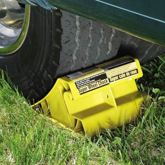 Camco Wheel Chock - Suitable for 29" Wheel Diameter
