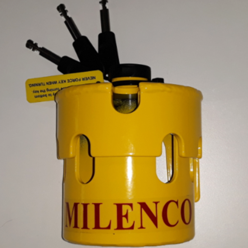 Milenco Australian Hitch Lock with Chain Lock