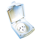 CLIPSAL (NEW STYLE) WHITE EXTERNAL 10 AMP POWER OUTLET