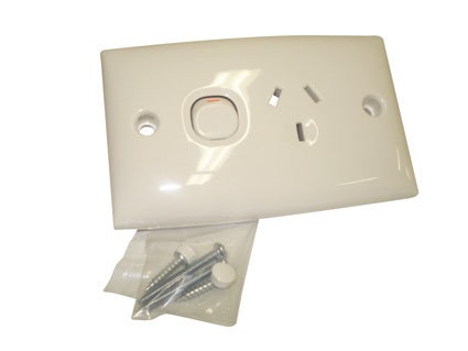 Single Power Point Double Pole 15D White