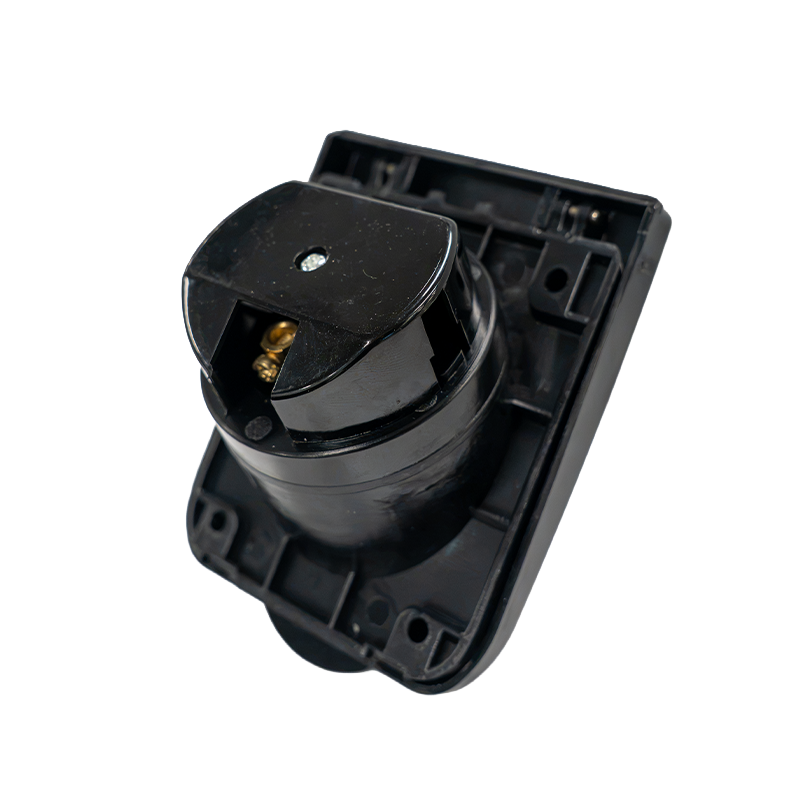 240V POWER INLET SOCKET 15A IN Black .IL15/B