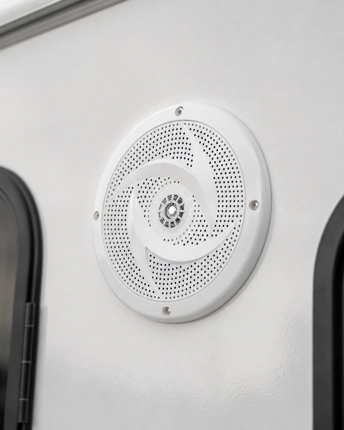 Ultra Slim-Mount Full-Range IP56 Outdoor 6.5" Speaker - 25W RMS - White