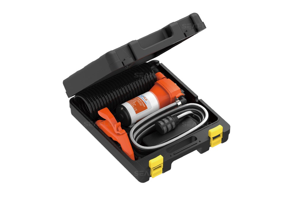 SEAFLO Portable 12V 70PSI Washdown Kit