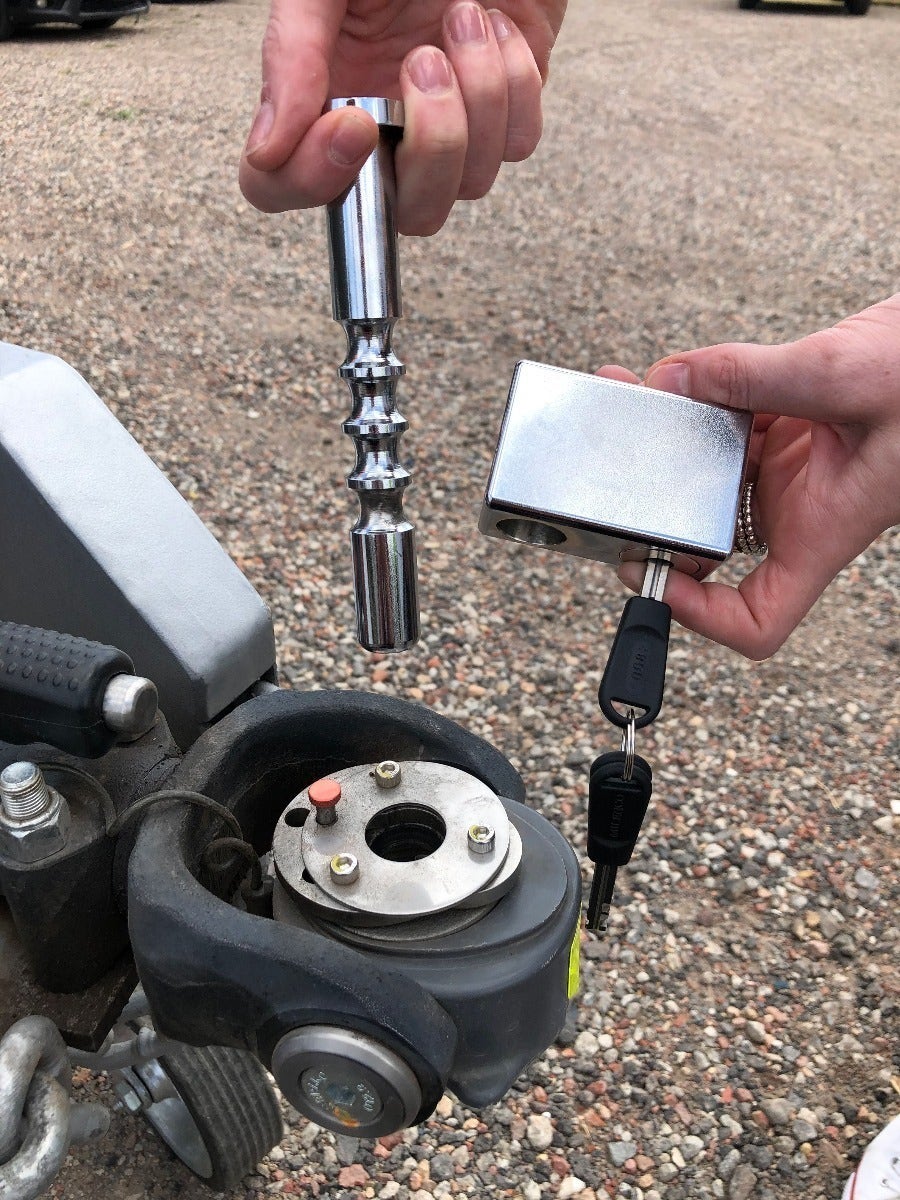 Milenco Security Pin Lock T/S DO35 Pin Coupling